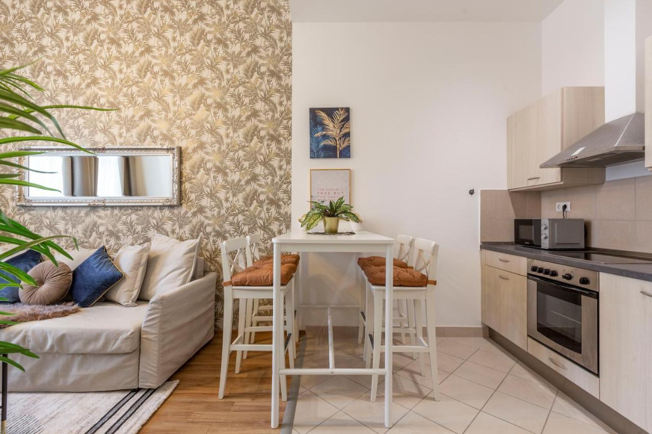 Luxurious Art Deco Apartment In The King Street — Photos 3